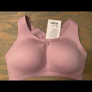 LuLuLemon Enlite Sports Bra